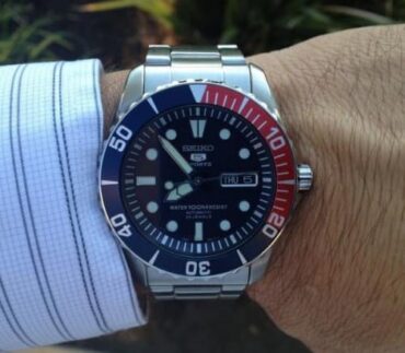 SEIKO 5 Sports SNZF15K1