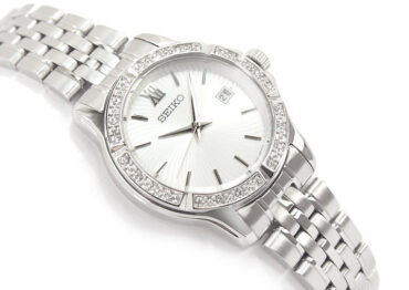 SEIKO QUARTZ Ladies SUR741P1