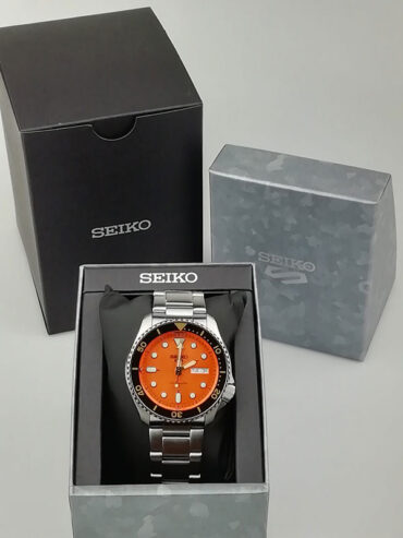 Seiko 5 Sports SRPD59K1 Box