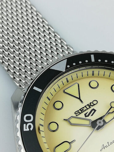 Seiko 5 Sports SRPD67K1