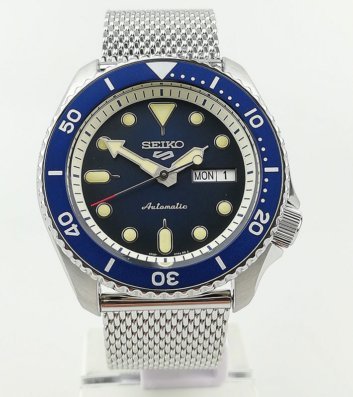 seiko 5 blue gold