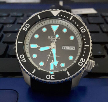 Seiko 5 Sports SRPD73K2