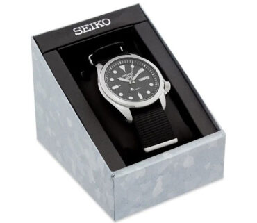 Seiko 5 Sports SRPE67K1 Box