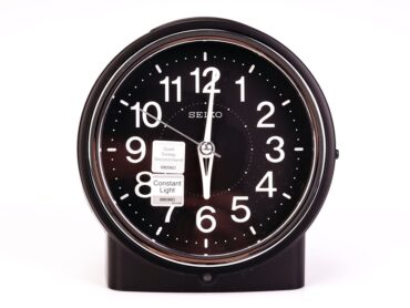 SEIKO Alarm Clock QHE117K