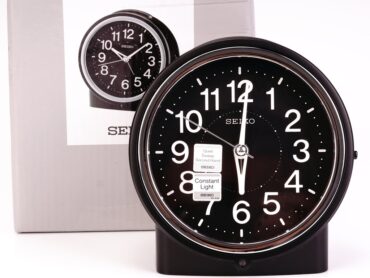 SEIKO Alarm Clock QHE117K Box