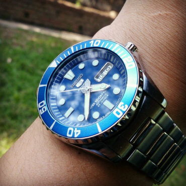 SEIKO 5 Sports SNZF13